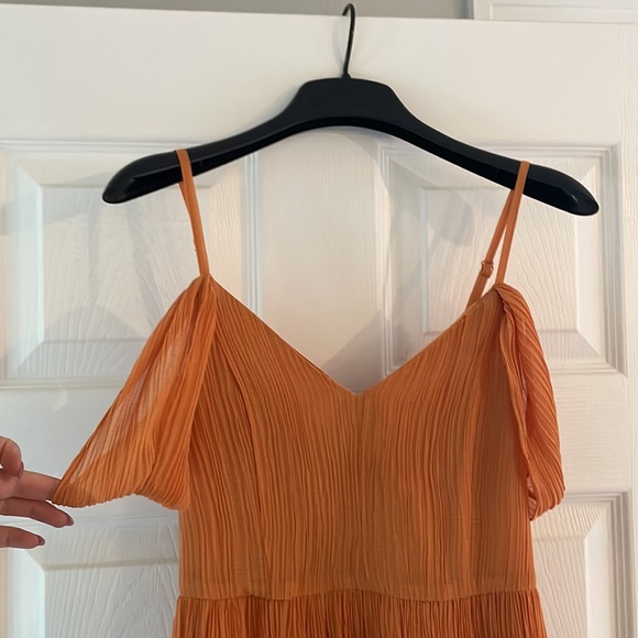 NEW Express Golden Maxi Dress w/ Pockets - Picture 2 of 5